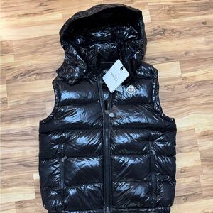 Moncler maya down jacket vest. Black. Size 1 (small). NWT.